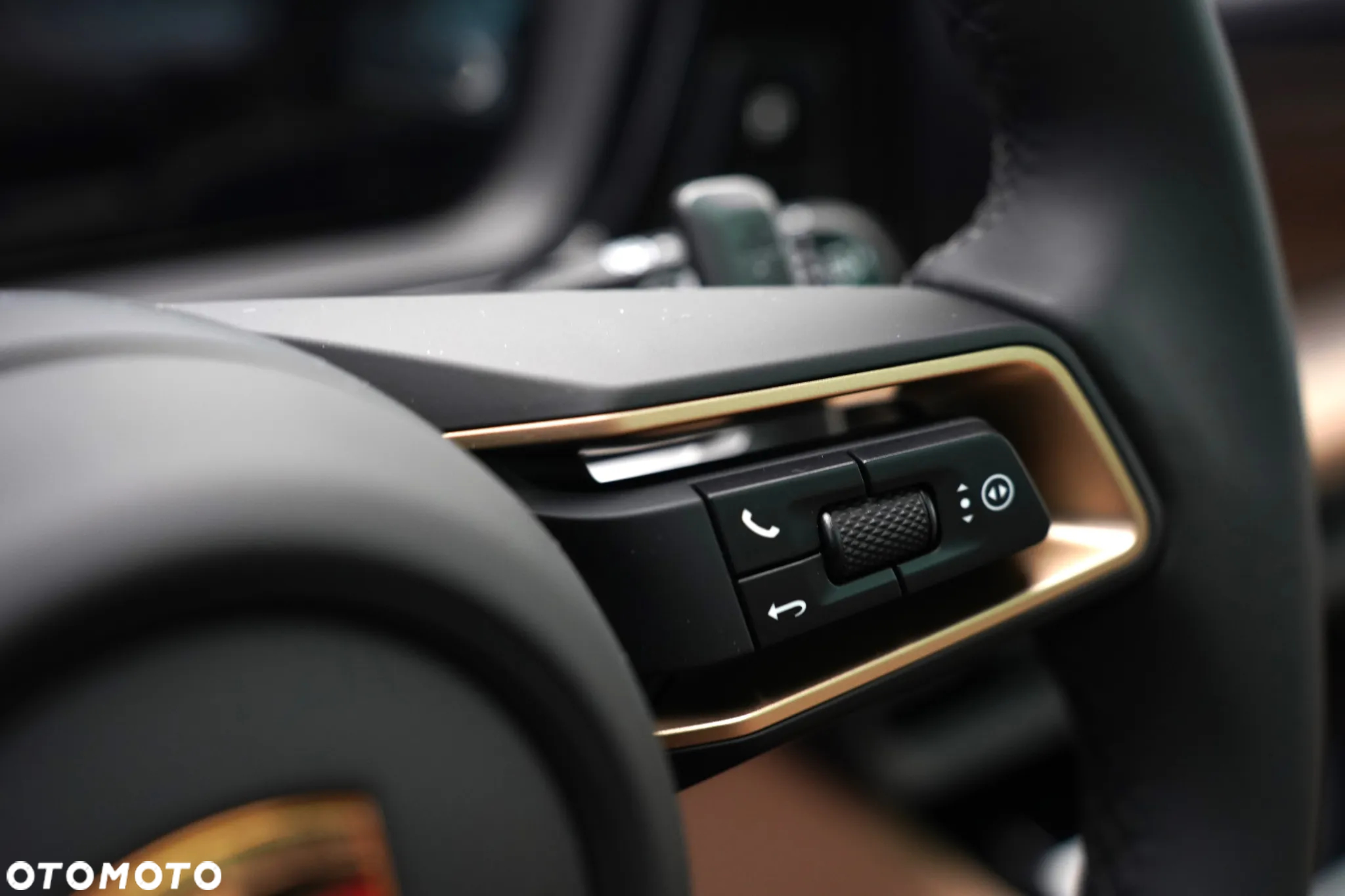 Porsche Cayenne S E-Hybrid PHEV - 19