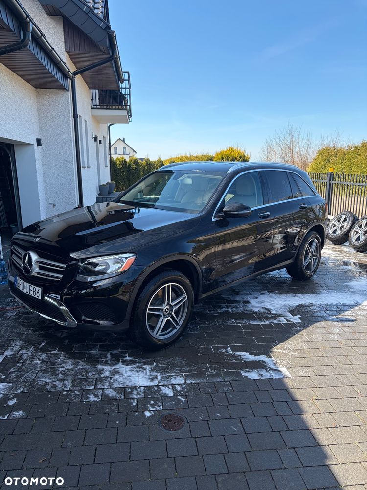 Mercedes-Benz GLC - 1