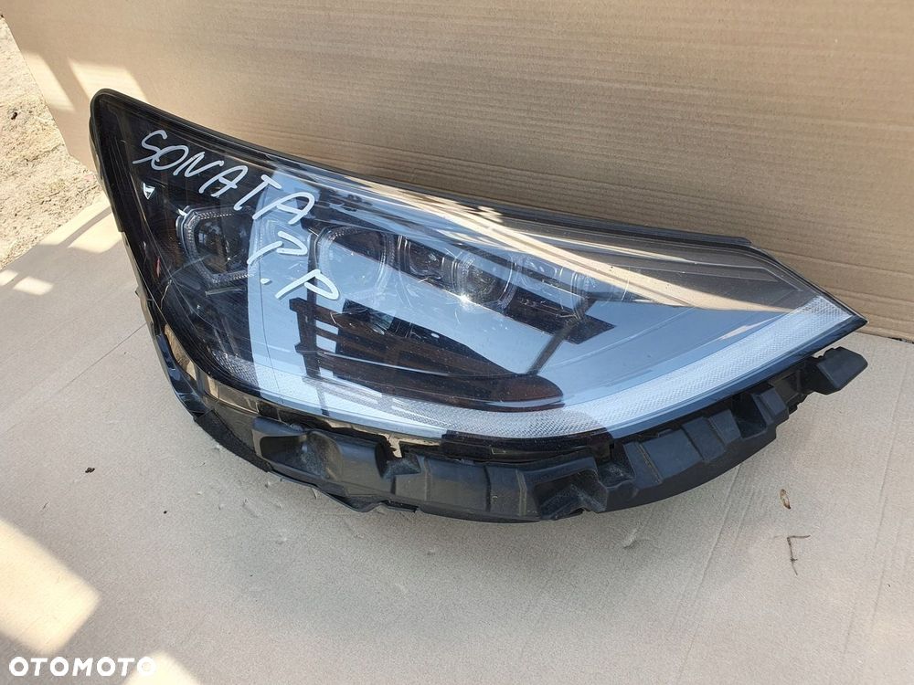 LAMPA PRAWA REFLEKTOR FULL LED HYUNDAI SONATA VIII DN8 2020- 92102-L12 - 2