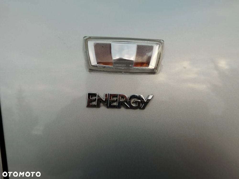 Opel Corsa 1.4 16V Energy - 21