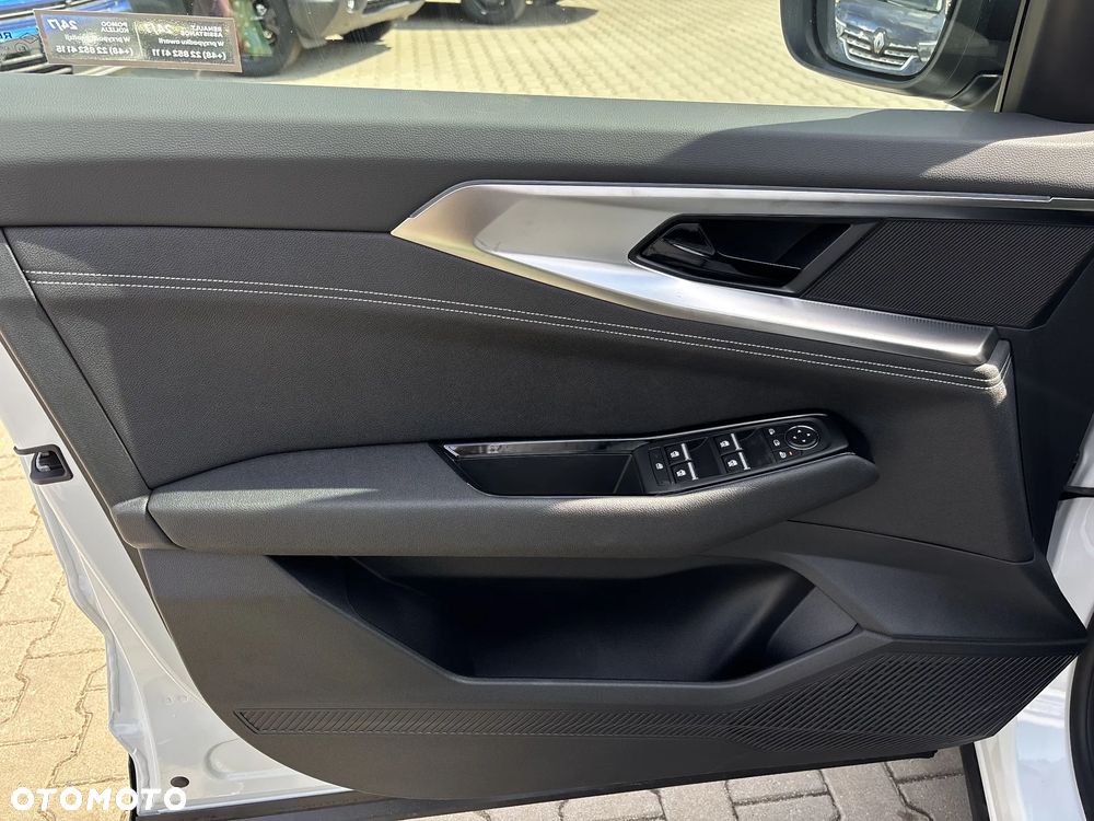 Renault Austral 1.2 E-Tech Full Hybrid 200 Techno MMT - 11