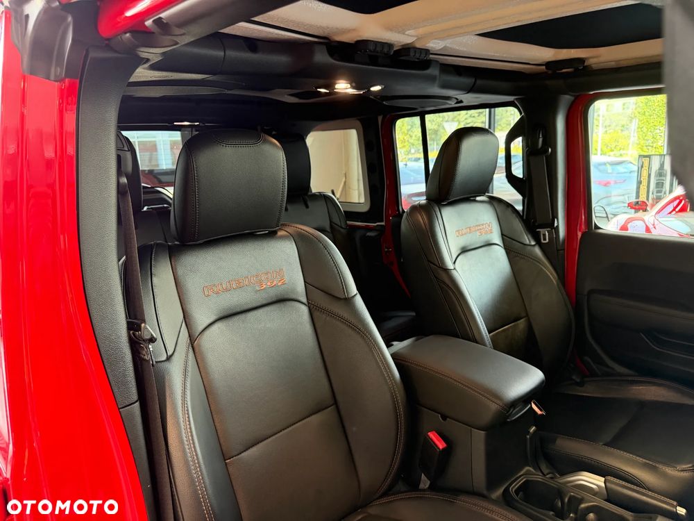 Jeep Wrangler - 26