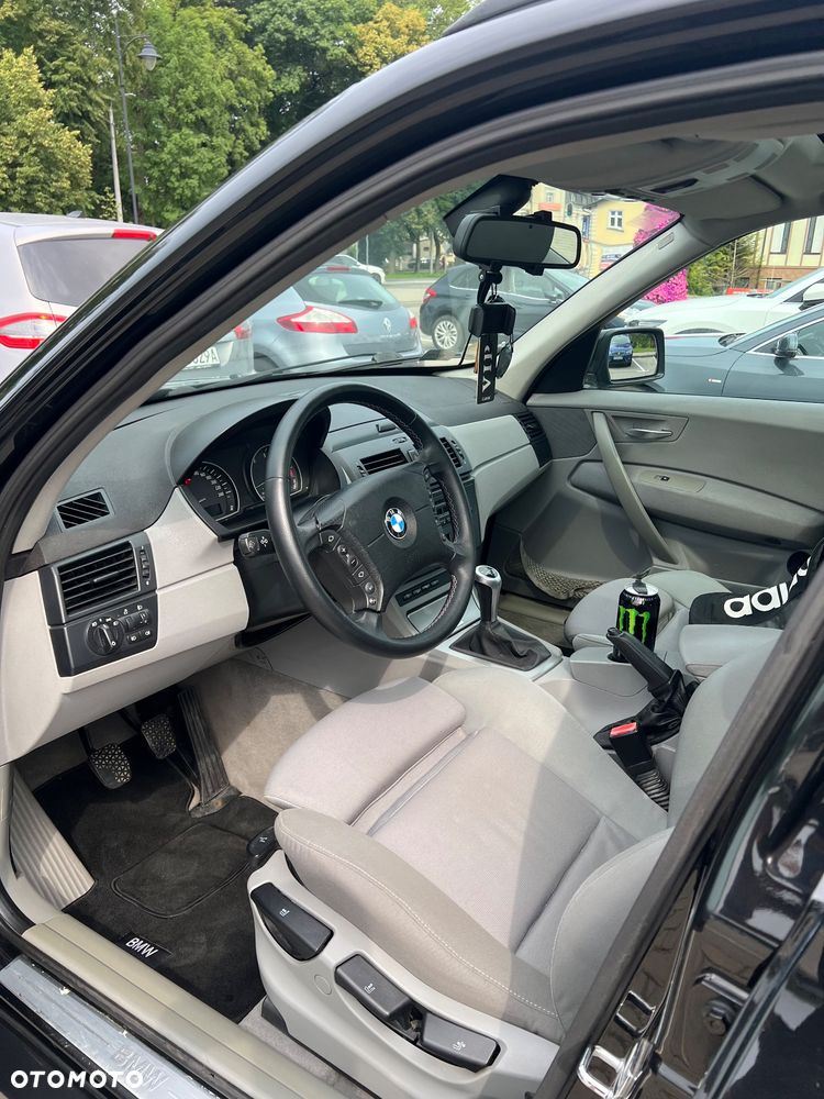 BMW X3 2.0d - 9