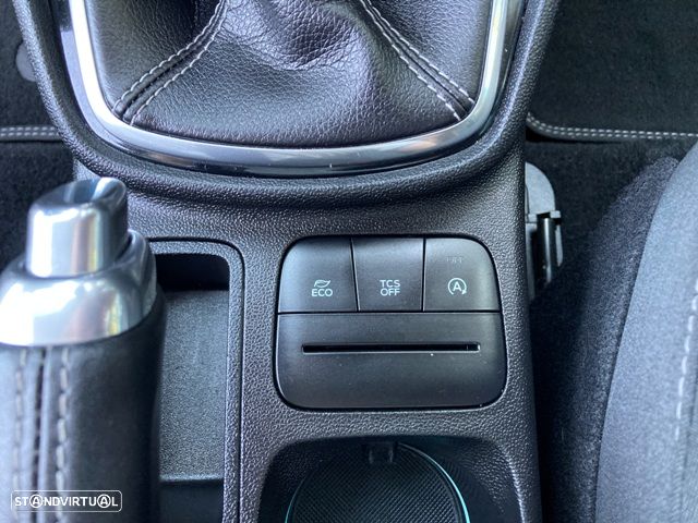 Ford Fiesta 1.0 EcoBoost S&S TITANIUM - 24