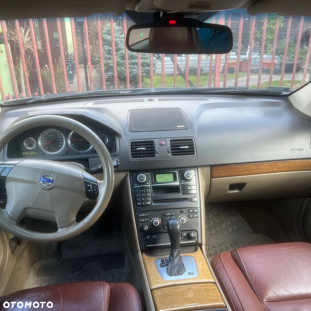 Volvo XC 90 D5 AWD Executive - 23