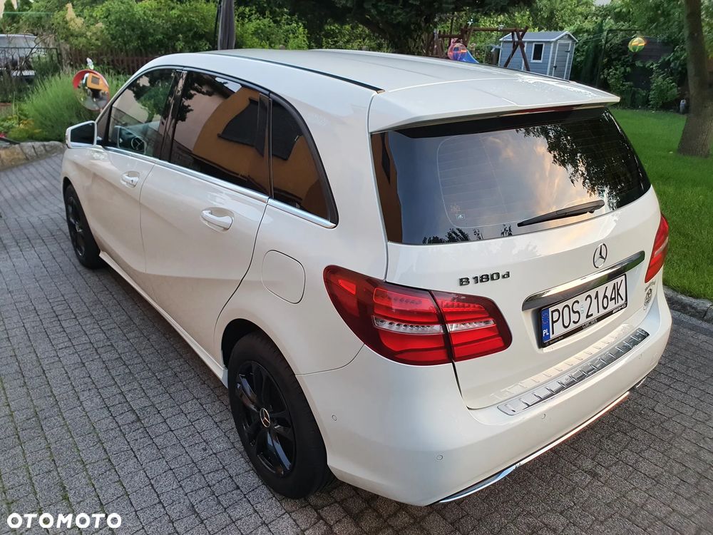 Mercedes-Benz Klasa B 180 (CDI) d 7G-DCT - 22