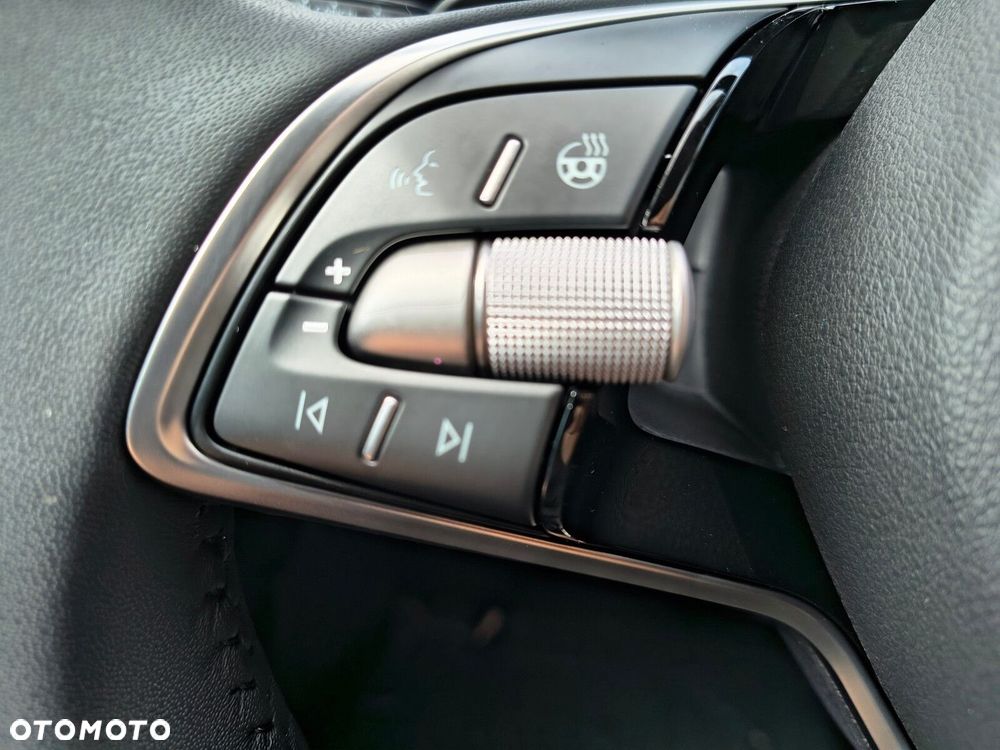 Skoda Kamiq 1.5 TSI Drive DSG - 22