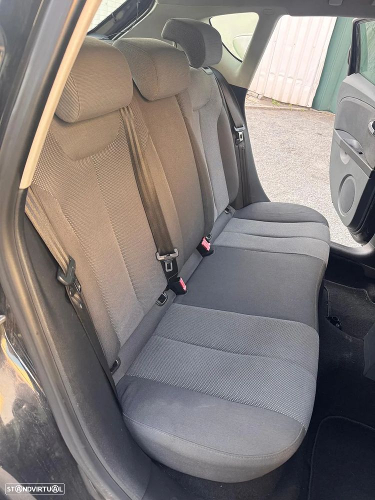 SEAT Leon 1.9 TDI Eco Style - 8