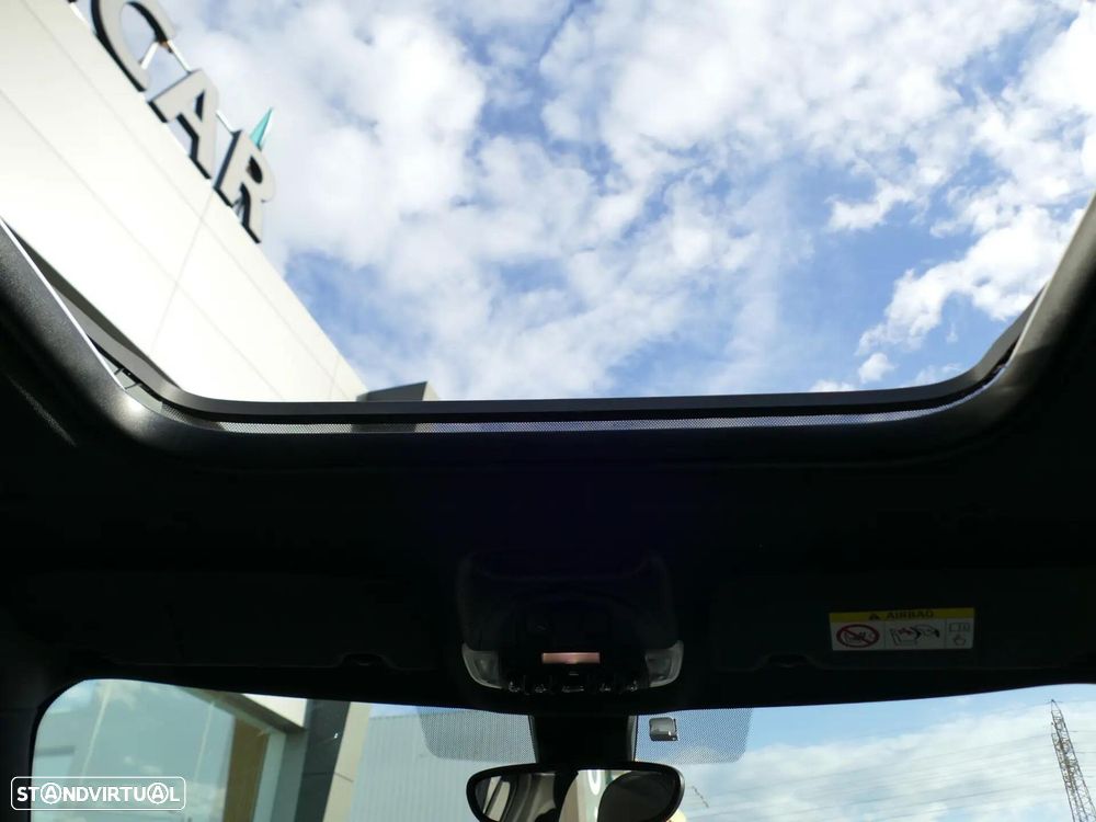 MINI Countryman Cooper SE ALL4 Auto - 38