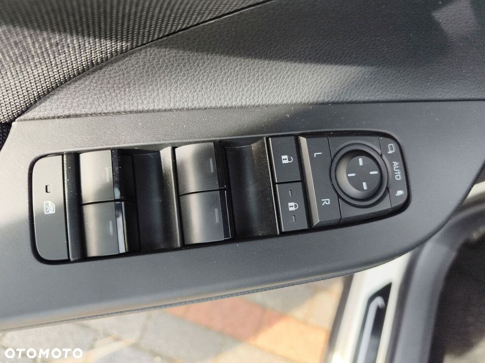 Toyota C-HR 1.8 Hybrid Style - 19