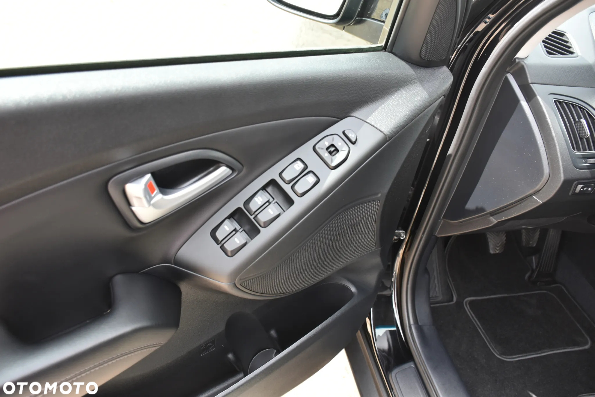 Hyundai ix35 1.6 GDI Premium 2WD - 17