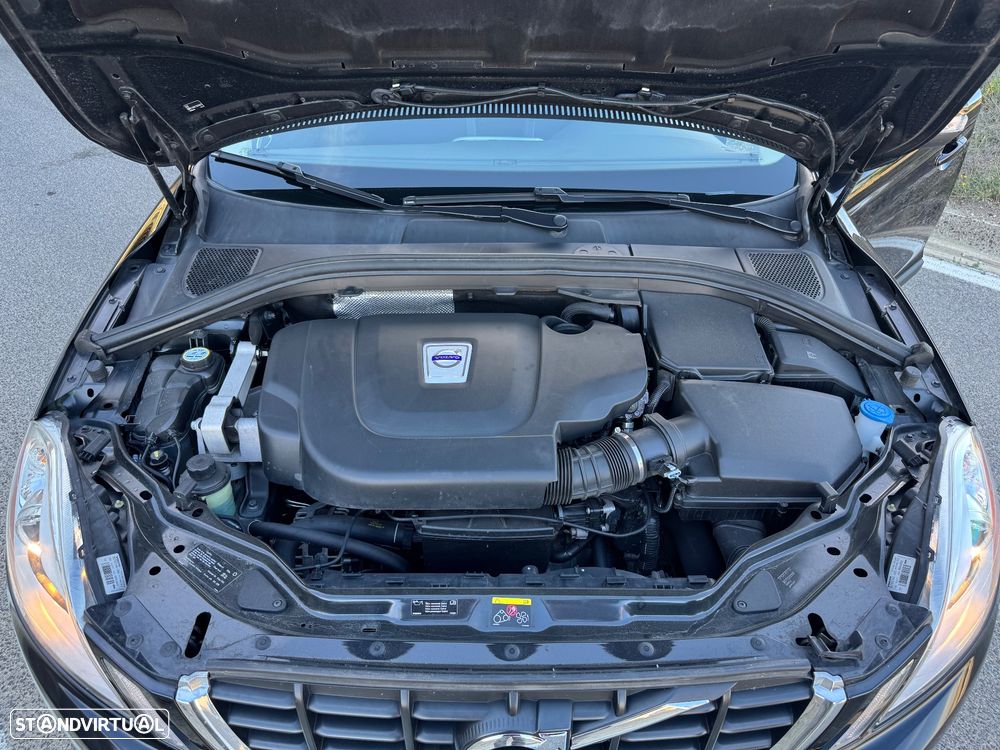 Volvo XC 60 2.0 D3 Drive Summum - 24