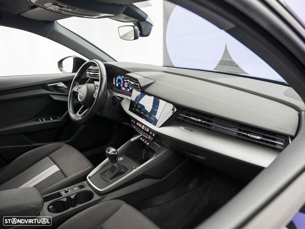 Audi A3 Limousine 30 TDI - 35