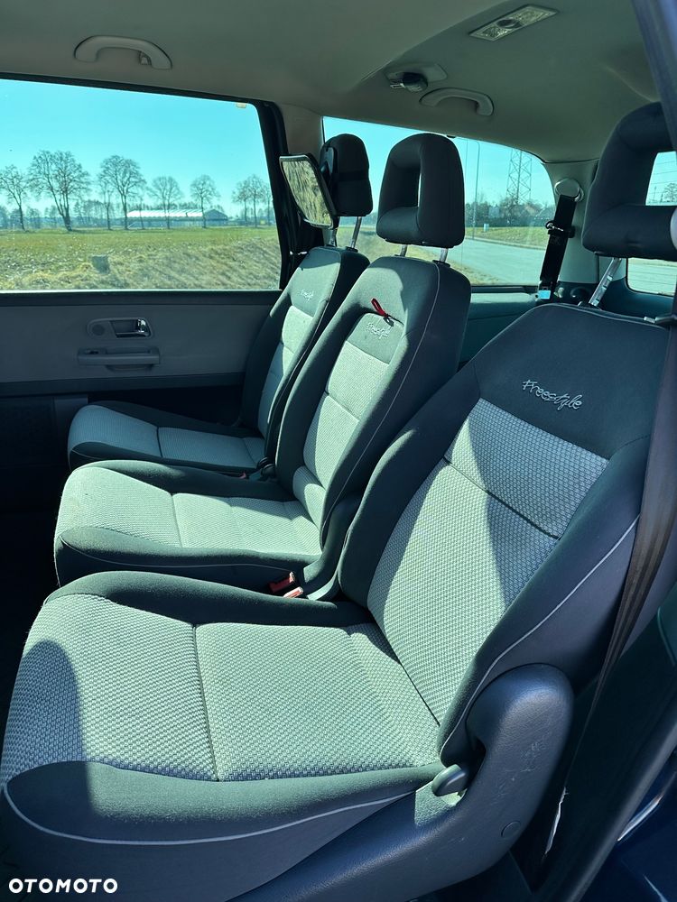 Volkswagen Sharan - 9