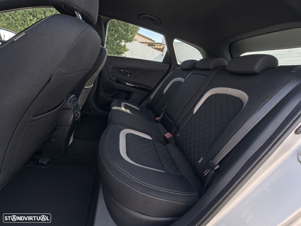 Kia Ceed SW 1.6 CRDi GT Line - 8