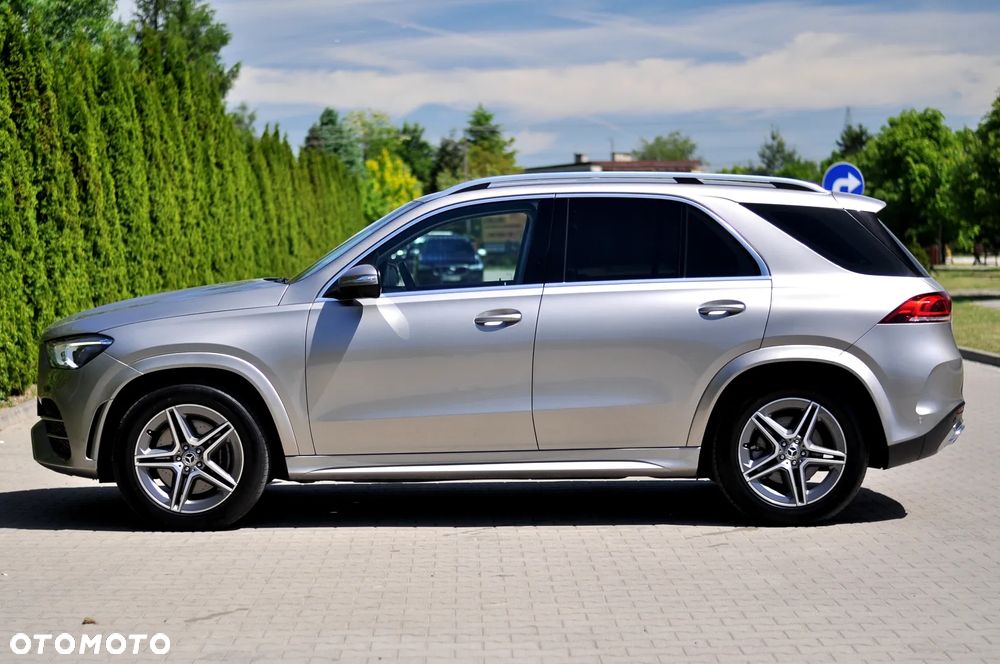 Mercedes-Benz GLE 300 d 4Matic 9G-TRONIC AMG Line - 11
