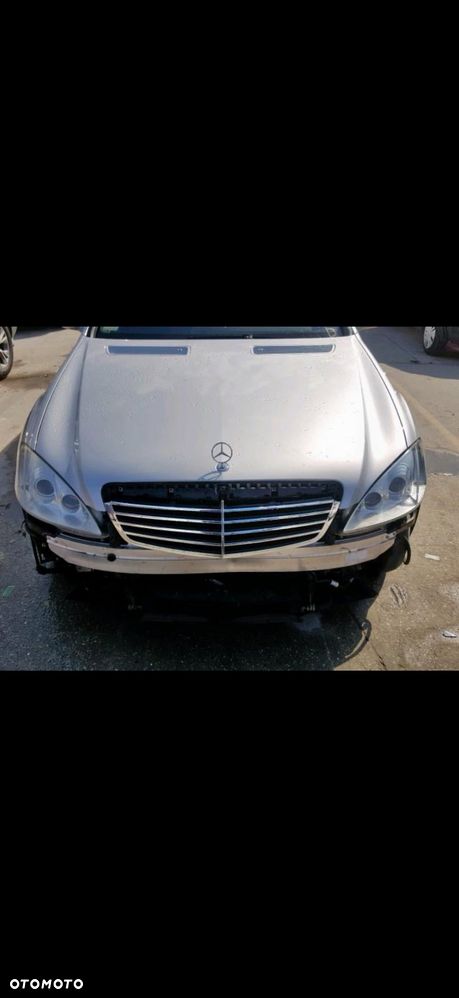 Mercedes-Benz Klasa S 63 AMG L 7G-TRONIC - 32