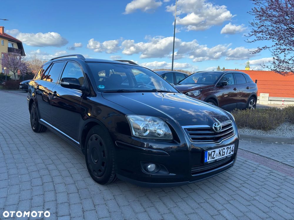 Toyota Avensis 1.8 VVT-i Executive - 7