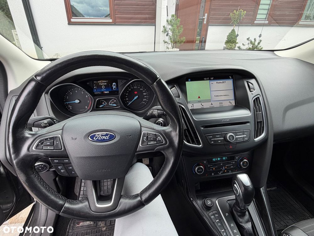 Ford Focus 1.0 EcoBoost Titanium Business - 12
