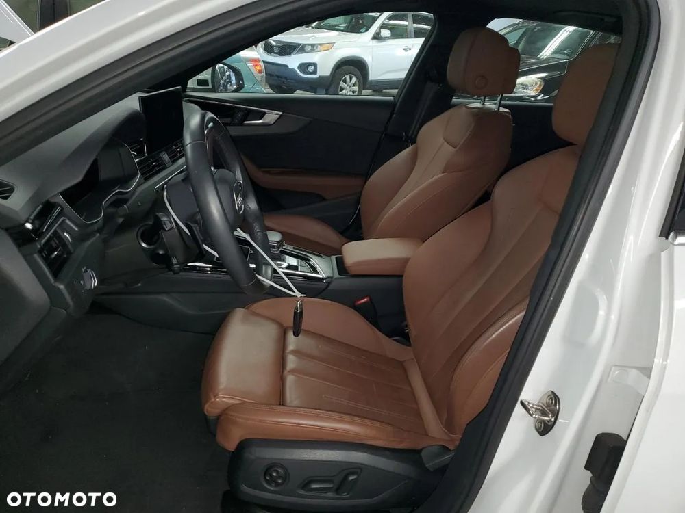 Audi A4 Limousine - 7