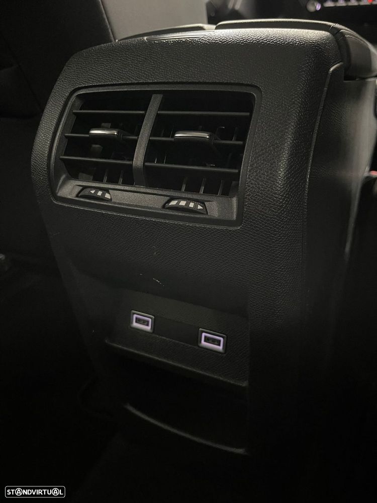 Peugeot 308 SW 1.2 PureTech Allure Pack EAT8 - 27