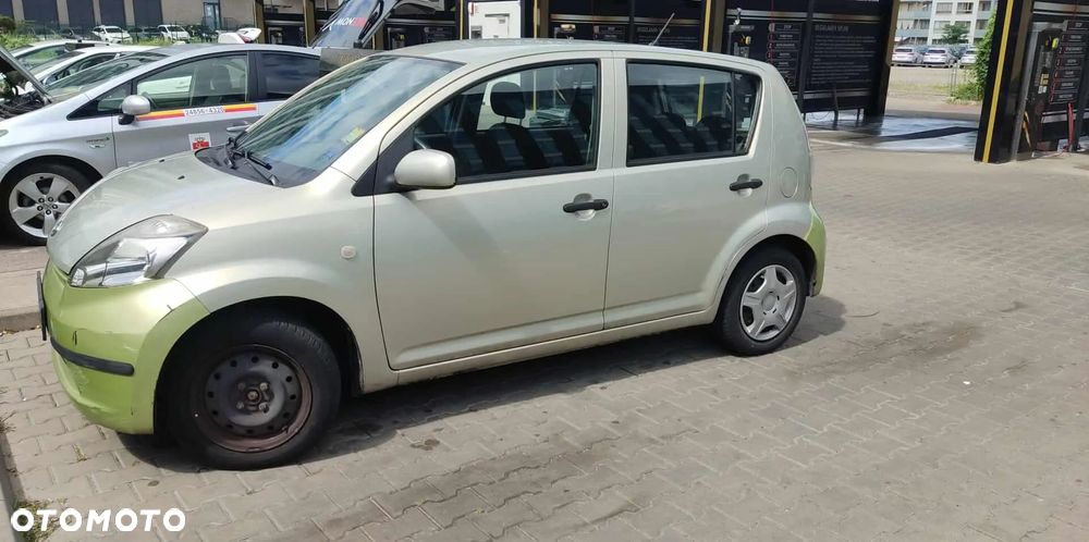 Daihatsu Sirion 1.0 CooLine - 3