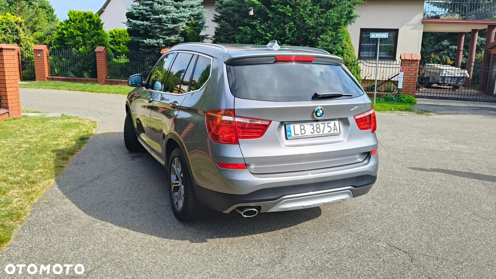 BMW X3 xDrive20d Luxury Line - 16
