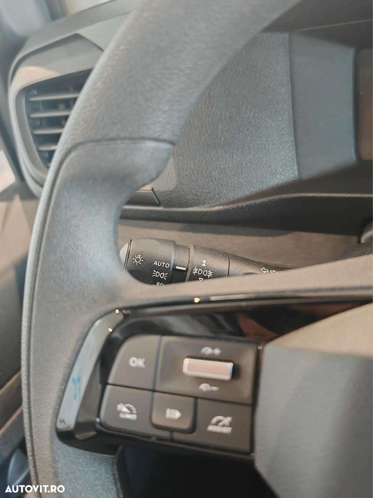 Peugeot EXPERT - 13