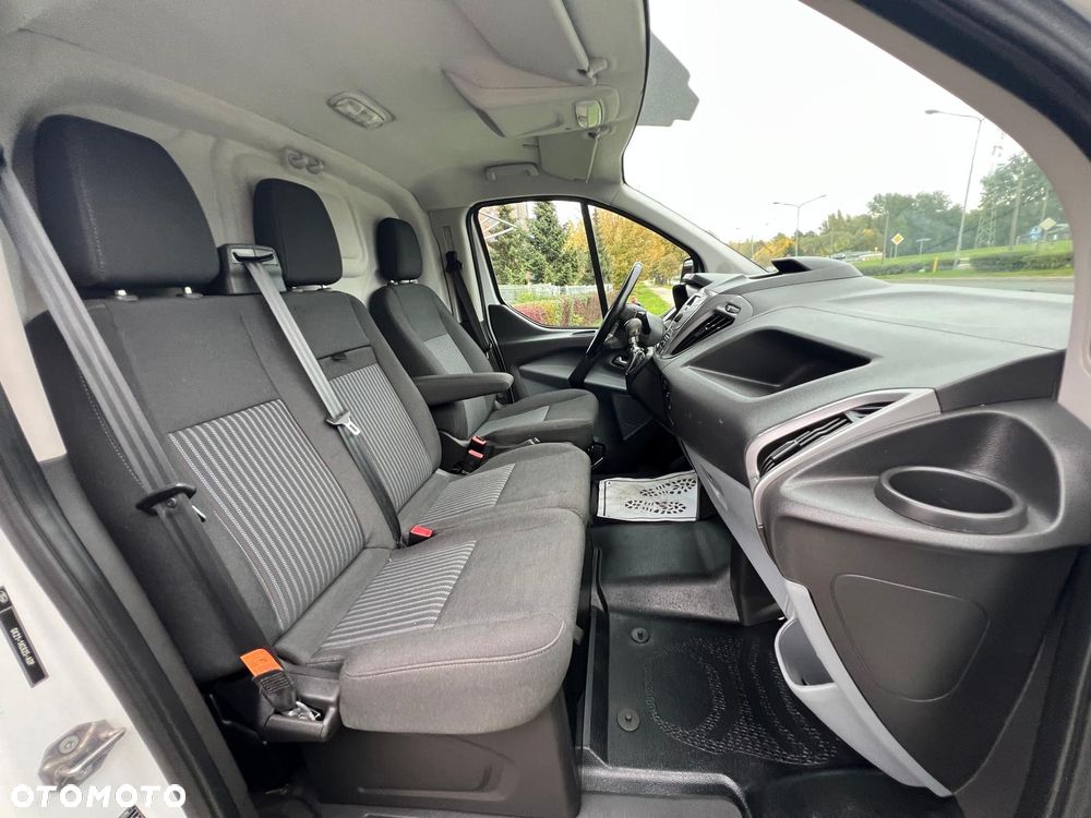 Ford TRANSIT CUSTOM L2H1 2,0 TDCI 130KM BEZWYPADKOWY - 38