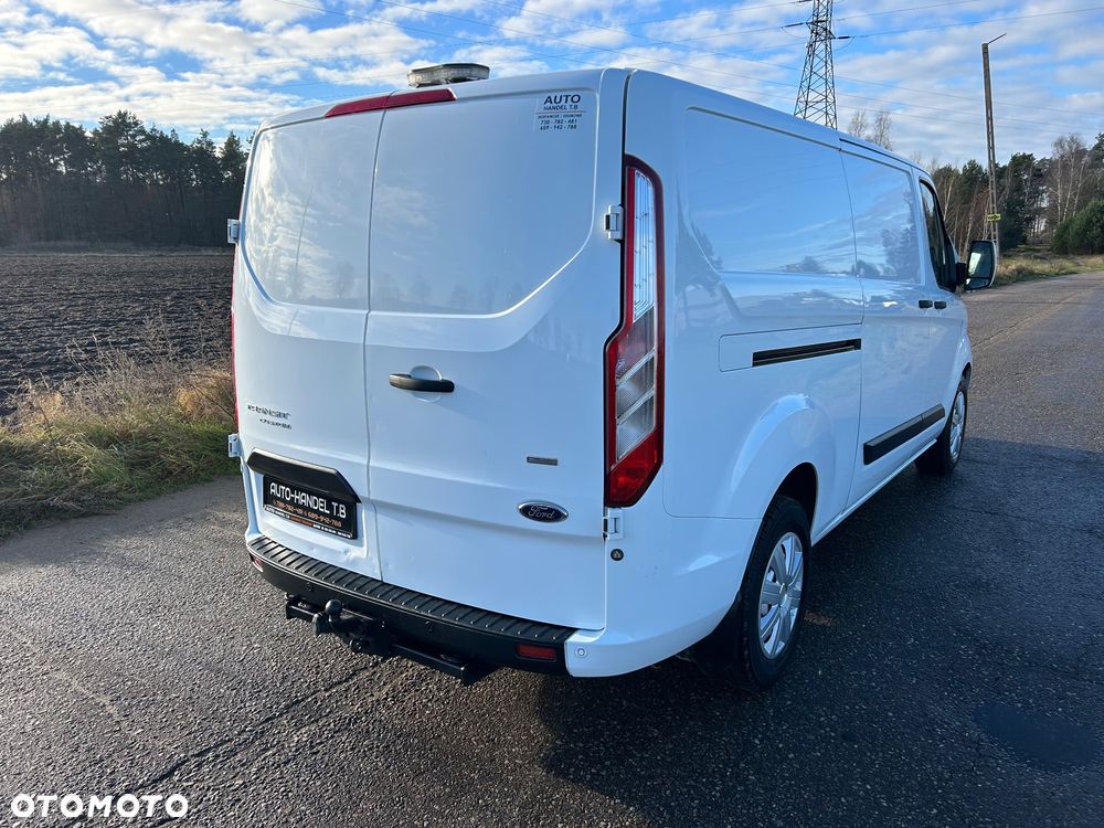 Ford Transit Custom - 11