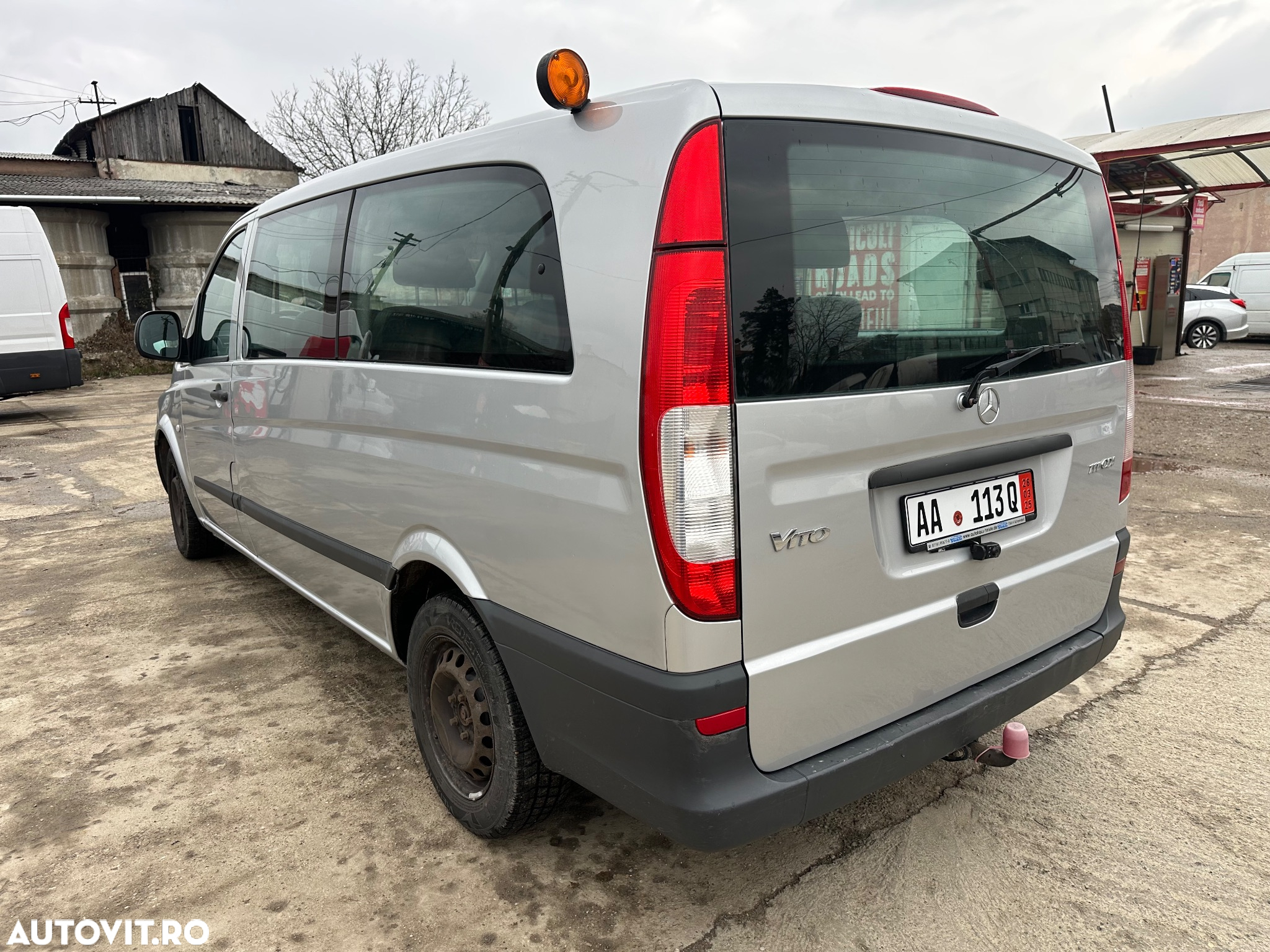Mercedes-Benz Vito 113 CDI Extralang Mixto - 3