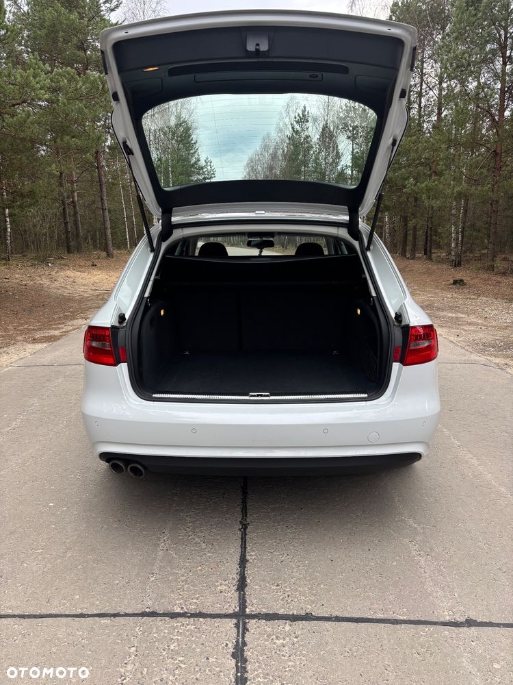 Audi A4 Avant 2.0 TDI DPF multitronic Attraction - 10