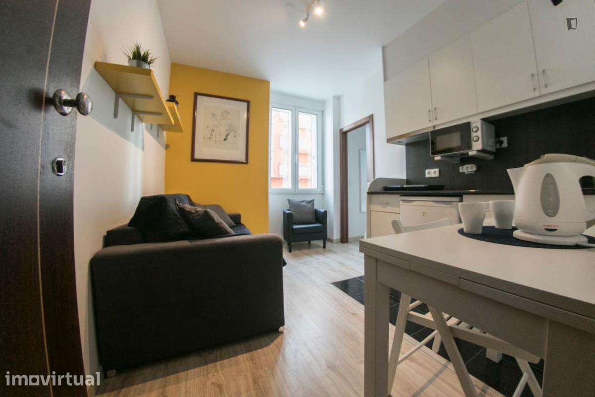 Apartamento com 1 quartos - localizado em  Coimbra - Grande imagem: 4/15