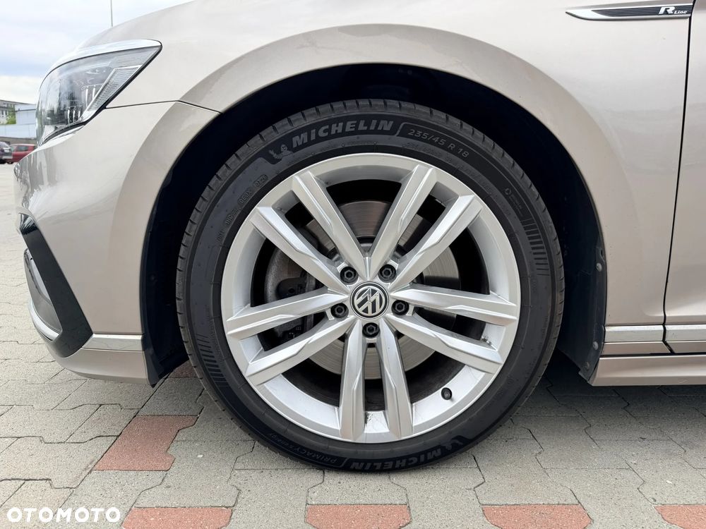Volkswagen Passat 2.0 TSI 4Mot Elegance DSG - 24