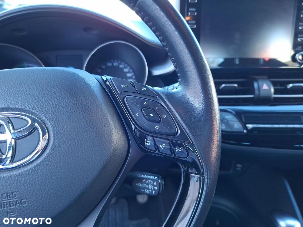Toyota C-HR - 18