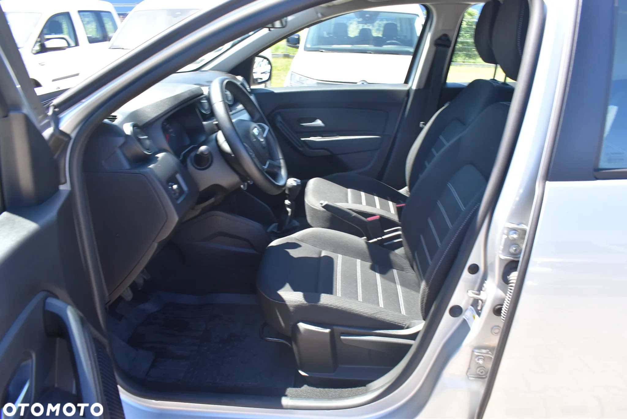 Dacia Duster 1.5 Blue dCi Comfort 4WD - 10