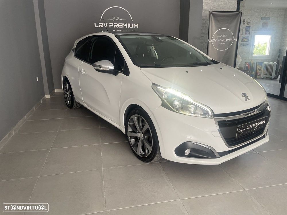 Peugeot 208 1.6 e-HDi Allure - 3