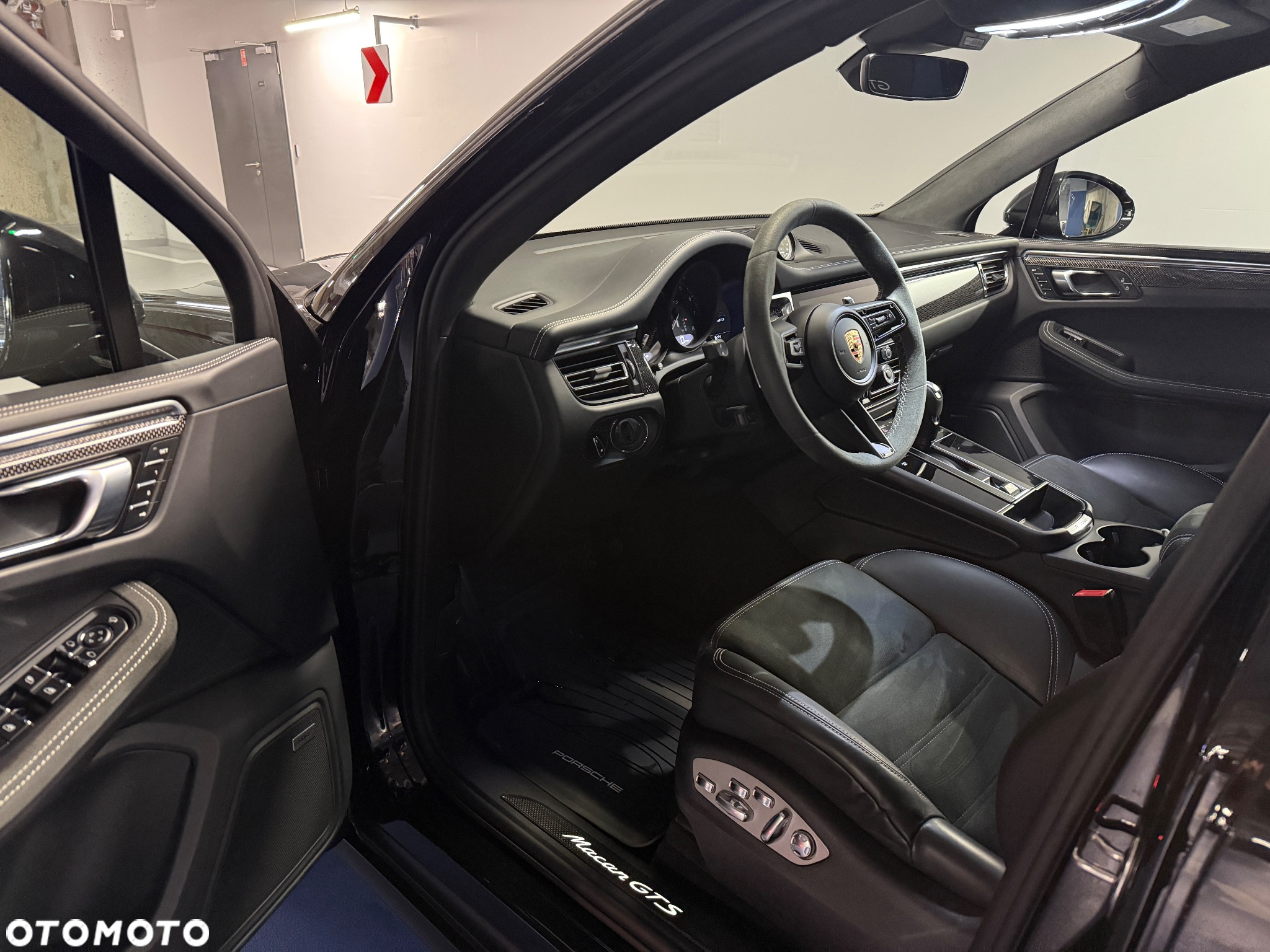 Porsche Macan GTS - 25