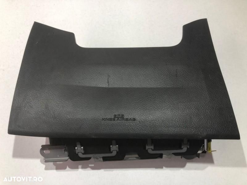 Airbag genunchi Toyota RAV4 3  [din 2005 pana  2008] - 1