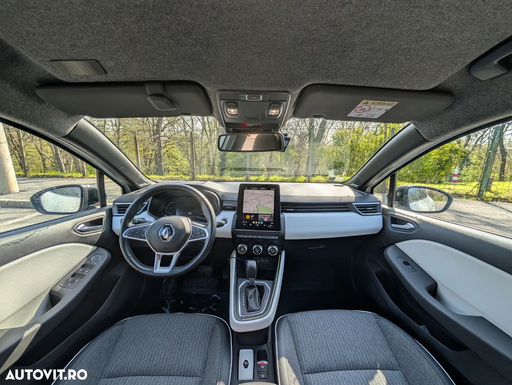 Renault Clio V E-Tech 145 Techno - 2