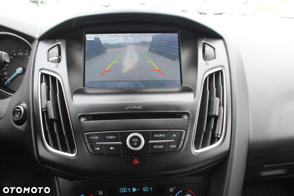 Ford Focus 1.0 EcoBoost Start-Stopp-System ST-LINE STYLE - 27