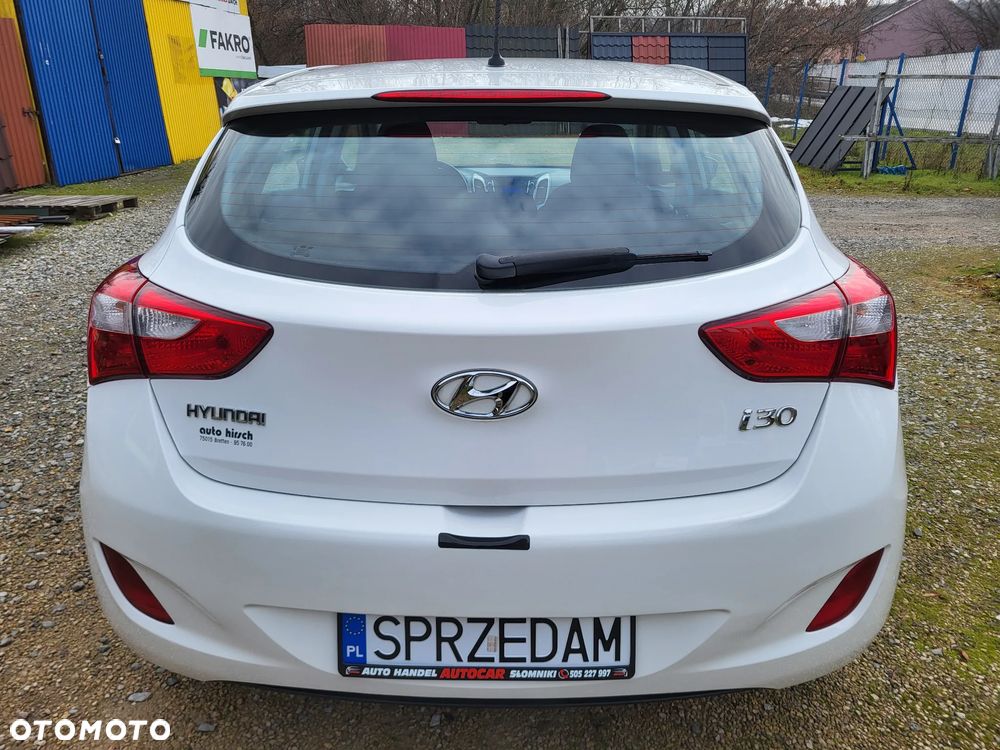 Hyundai i30 1.4 Classic + - 5