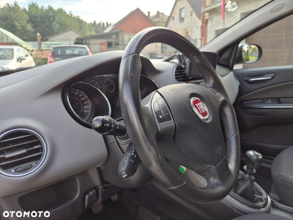 Fiat Bravo 1.4 T-Jet 16V Dynamic - 8