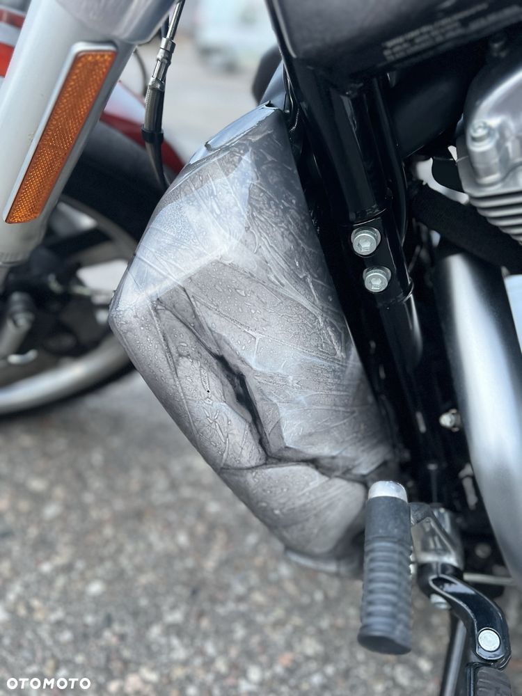 Harley-Davidson V-Rod Muscle - 34