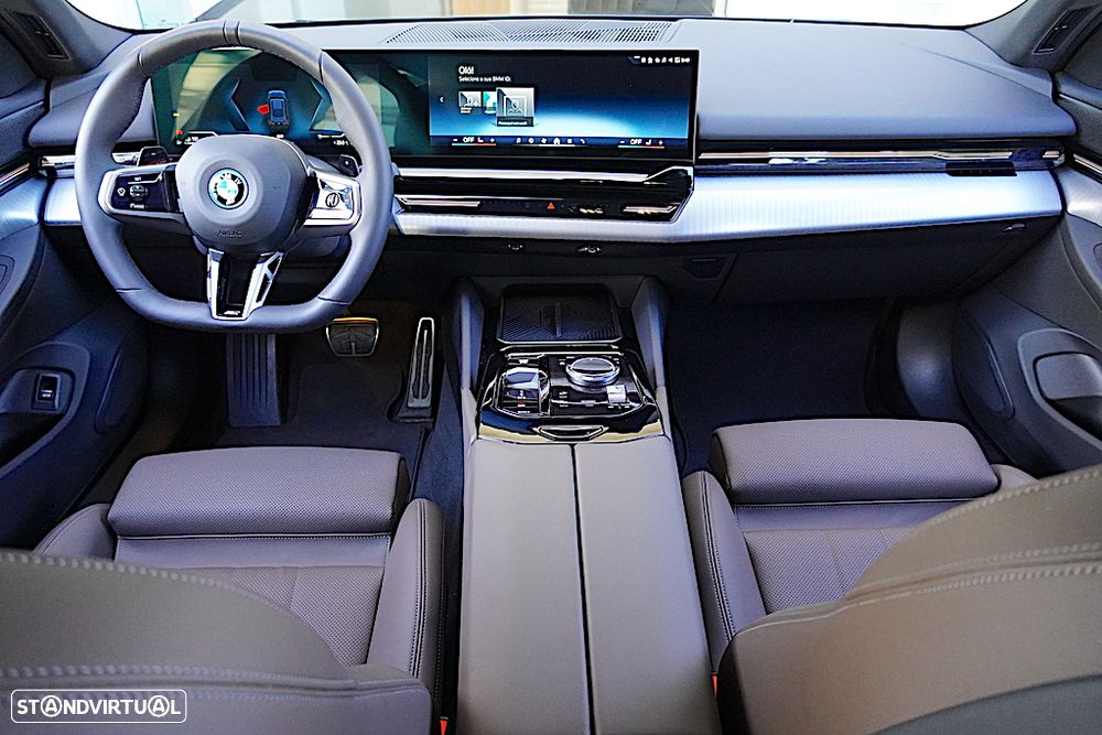 BMW 530 e Pack Desportivo M - 30