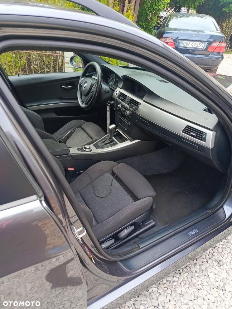 BMW Seria 3 320d DPF - 15