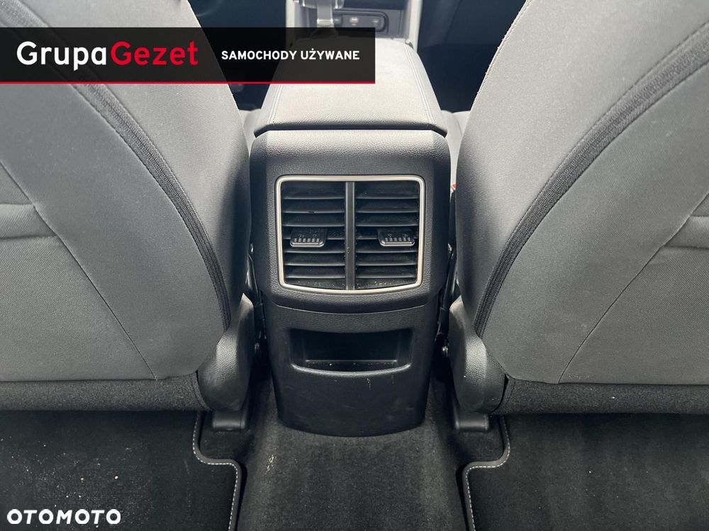 Kia Sportage 1.6 T-GDI M 2WD DCT - 37