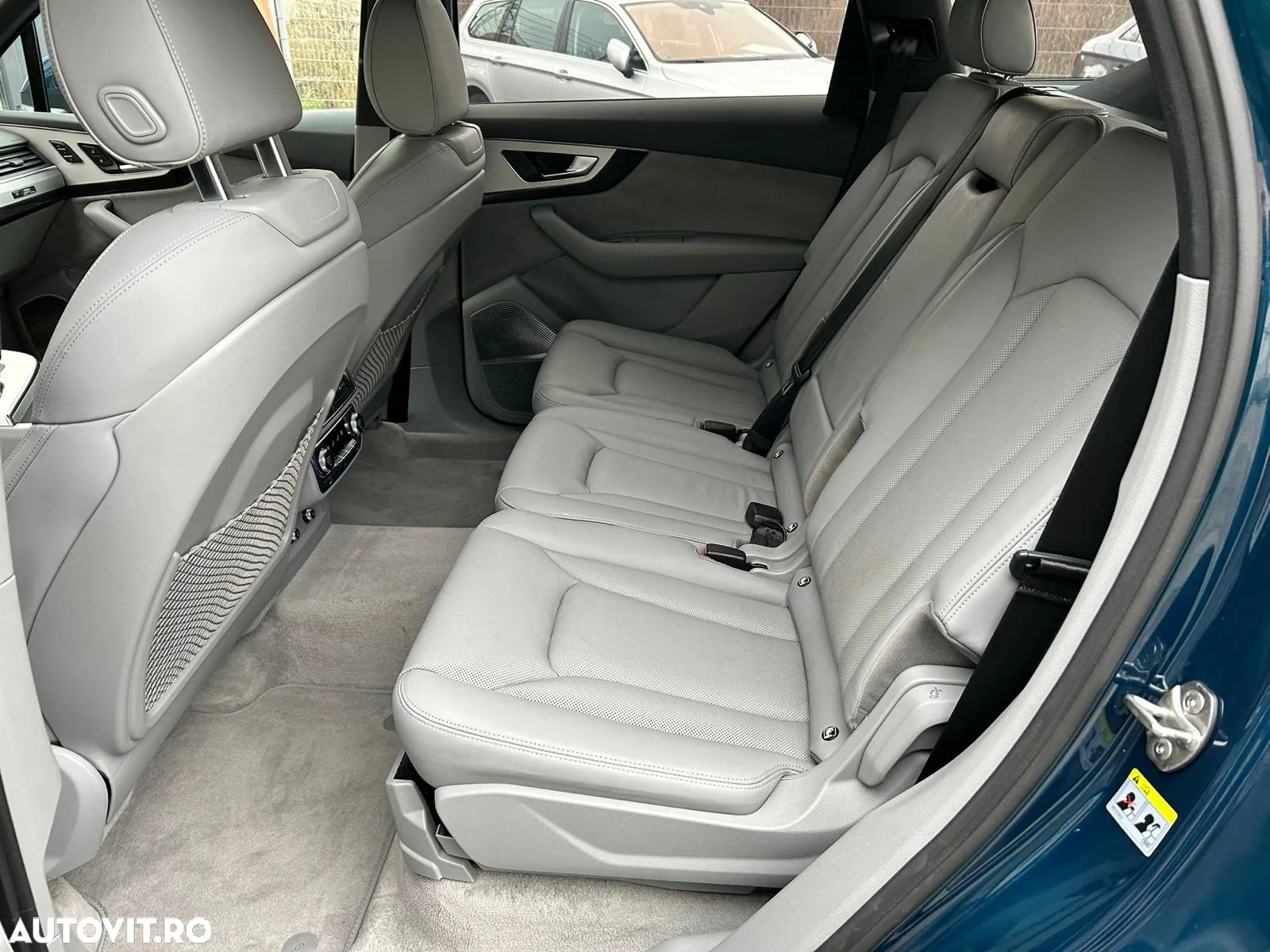 Audi Q7 3.0 50 TDI quattro Tiptronic S Line - 5
