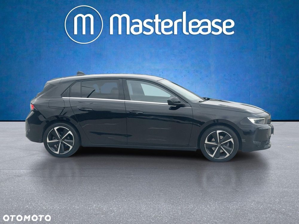 Opel Astra 1.2 T Elegance S&S - 4