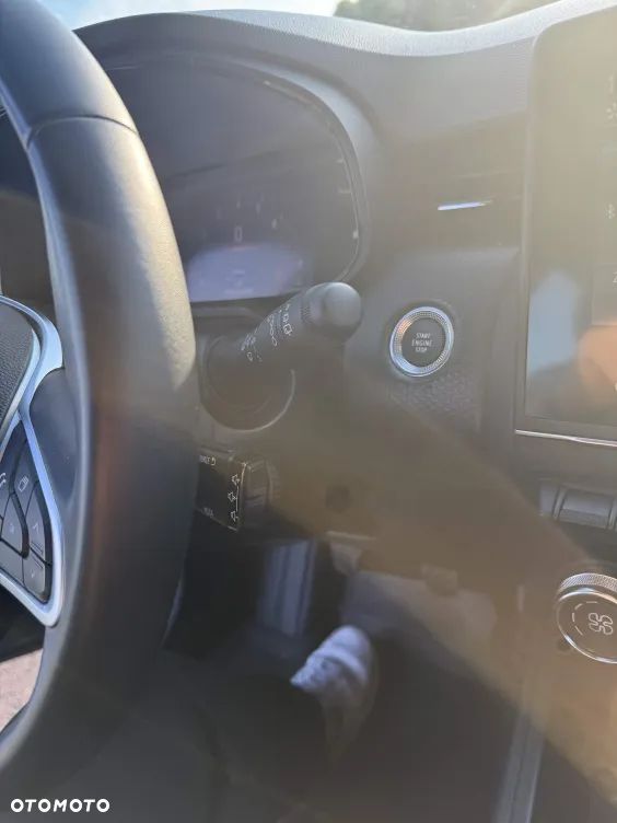Renault Clio 1.0 TCe Techno - 13